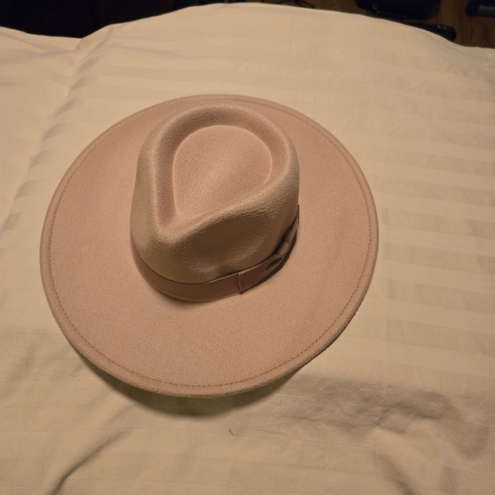 Poppy & Peonies Blush Women's Hat